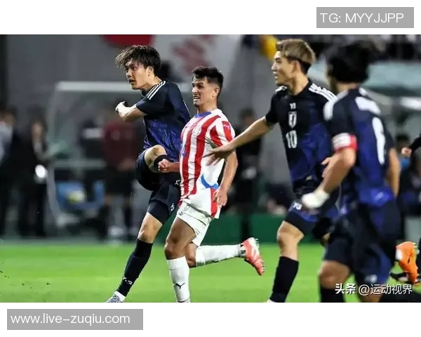 日本队迅速追平比分小川航基远射助攻巴拉圭门将失误入网 日本队迅速追平比分小川航基远射助攻巴拉圭门将失误入网