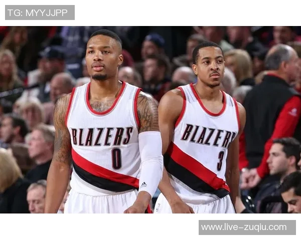 阿米奴期待杰伦格林与布克联手砍下50分如同利拉德与CJ的黄金组合 阿米奴期待杰伦格林与布克联手砍下50分如同利拉德与CJ的黄金组合