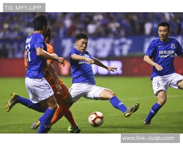 香港金牛强势登顶积分榜首位展现球队实力与潜力